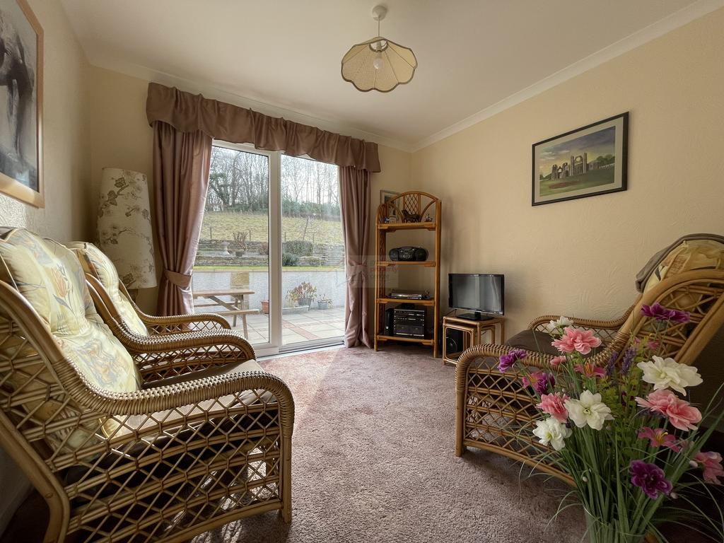 Bedroom 6a.JPG