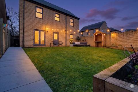 4 bedroom detached house for sale, Arnall Street, Castleford, West Yorkshire, WF10