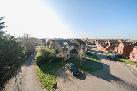 Lily Close,  Bicester,  Oxfordshire,  OX26