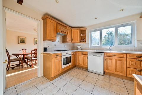 4 bedroom detached house for sale, Lily Close,  Bicester,  Oxfordshire,  OX26