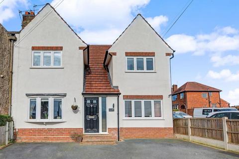5 bedroom semi-detached house for sale, Longfield Lane, Ilkeston
