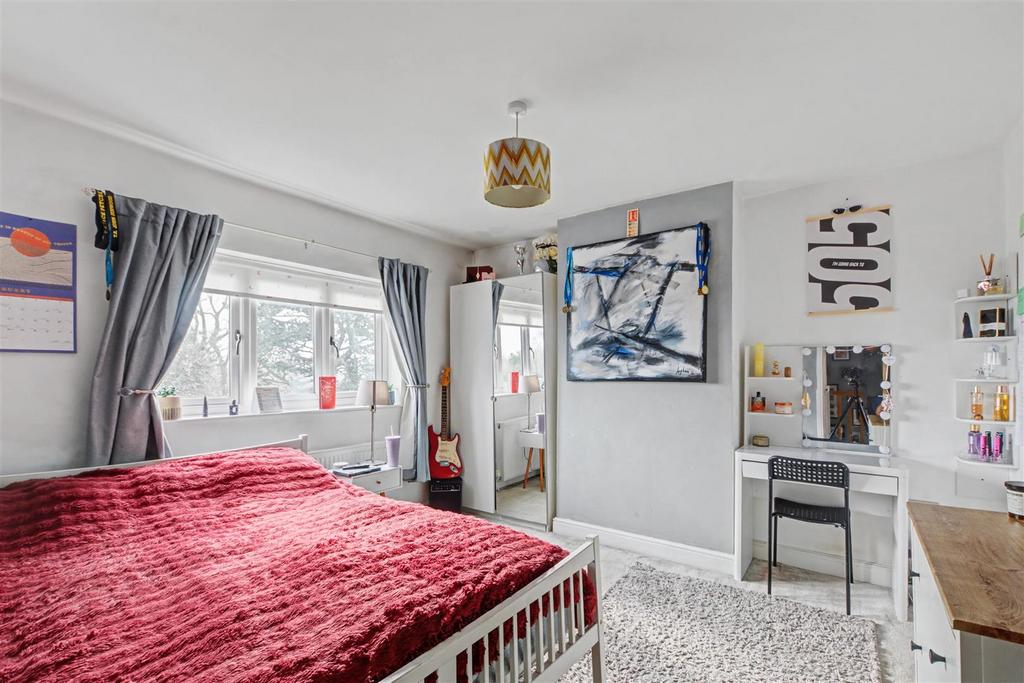 Bedroom 2 1.jpeg