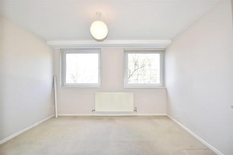 2 bedroom apartment for sale, Numa Court, Justin Close, Brentford