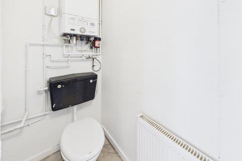 3 bedroom terraced house to rent, Lyndale Road, Coventry CV5
