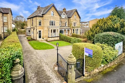 undefined, Queens Road, Harrogate, HG2