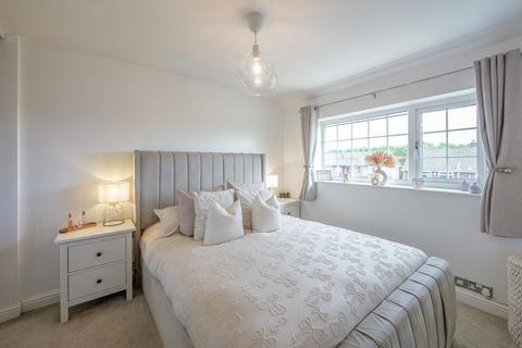 3 bedroom semi-detached house for sale, Sandringham Road, Wordsley, DY8 5HN