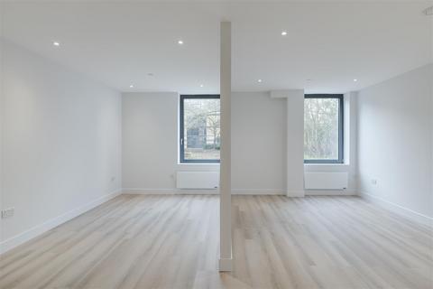 undefined, 5 Frayswater Place, Uxbridge