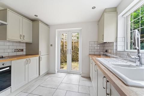 2 bedroom terraced house for sale, Charlton Road, Oxfordshire OX17