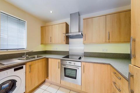 2 bedroom flat to rent, Cadwell Lane, Hitchin SG4