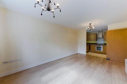 2 bedroom flat to rent, Cadwell Lane, Hitchin SG4