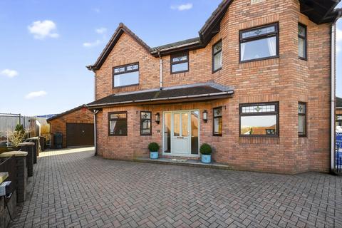 4 bedroom detached house for sale, Cae Maen Llwyd, Hengoed, CF82