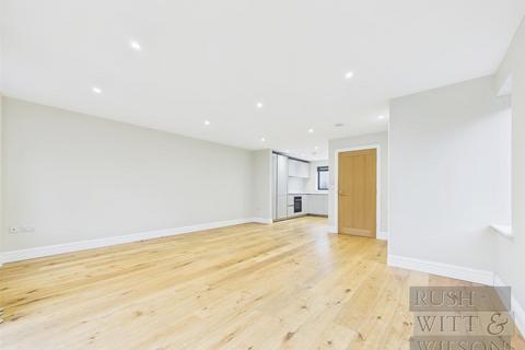 undefined, Cripps Corner Road, Staplecross