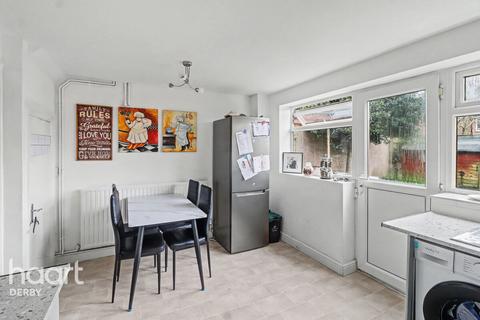 3 bedroom semi-detached house for sale, Staines Close, Mickleover