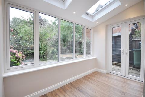 undefined, Avenue Road, Buckingham MK18