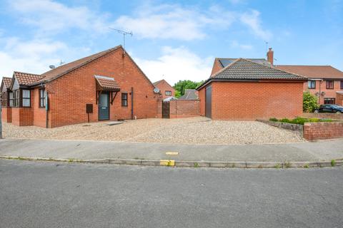 2 bedroom bungalow to rent, Fern Drive, North Walsham, Norfolk