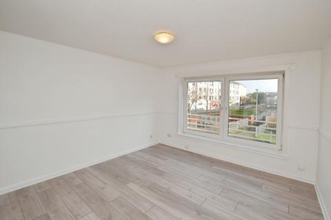 3 bedroom flat to rent, Westburn Grove, Edinburgh, EH14