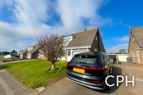 4 bedroom semi-detached house for sale, Byward Drive, Scarborough, YO12