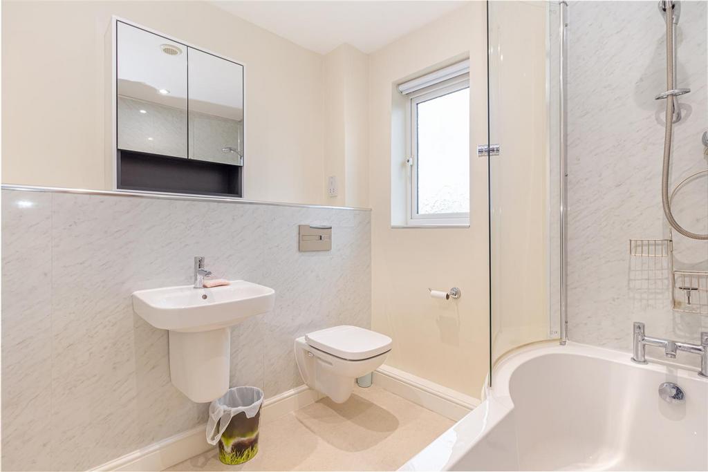 Bathroom-2.jpg
