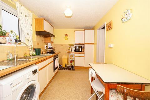 3 bedroom terraced house for sale, Higham Gardens, Guestling, Hastings