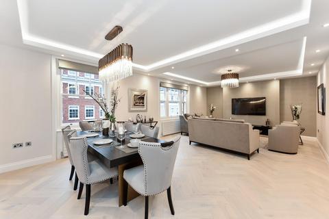 4 bedroom flat to rent, Cumberland Mansions, George Street, Marylebone