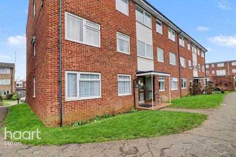 2 bedroom apartment for sale, Old Bedford Road, Luton