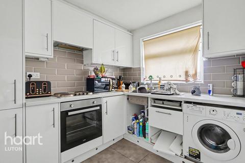 2 bedroom apartment for sale, Old Bedford Road, Luton