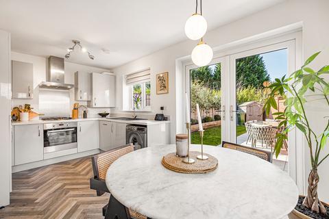 3 bedroom semi-detached house for sale, Stockport SK12