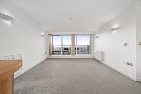 2 bedroom apartment for sale, Mapleton Road, London, SW18 4GA