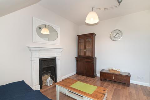 1 bedroom flat to rent, Thornton Avenue, London, SW2
