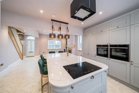 3 bedroom detached house for sale, Springfield House, Station Road, North Wingfield, Chesterfield