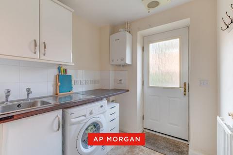 4 bedroom semi-detached house for sale, Pitchcombe Close, Lodge Park, Redditch, B98