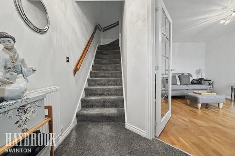 3 bedroom semi-detached house for sale, Buzzard Avenue, Mexborough