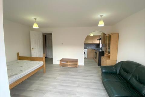 Studio for sale, Waterside Close Barking IG11 9EL