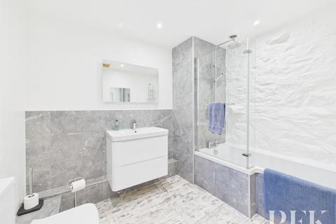 2 bedroom property for sale, Penrith CA11