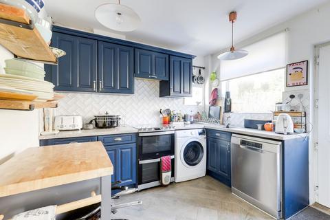2 bedroom detached house for sale, Owthorpe Grove, Nottingham NG5