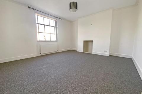 2 bedroom maisonette to rent, Norfolk Square, BRIGHTON