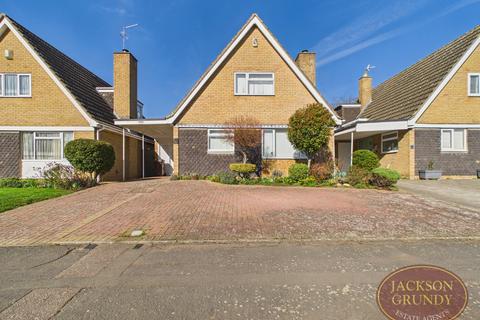 3 bedroom detached house for sale, Bridgewater Drive, Abington Vale, NN3 3AF
