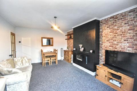 3 bedroom terraced house for sale, Lincoln Road, Skegness, PE25