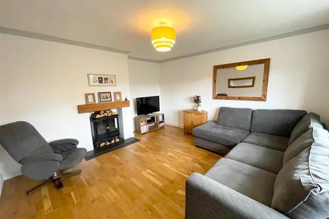 4 bedroom semi-detached house for sale, Richmond Drive, Copthorne, Shrewsbury