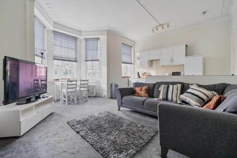 2 bedroom flat to rent, Castle Hill, RG1