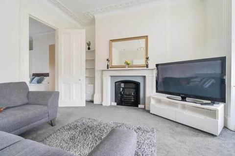 2 bedroom flat to rent, Castle Hill, RG1