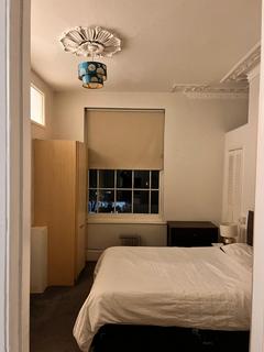 2 bedroom flat to rent, Castle Hill, RG1