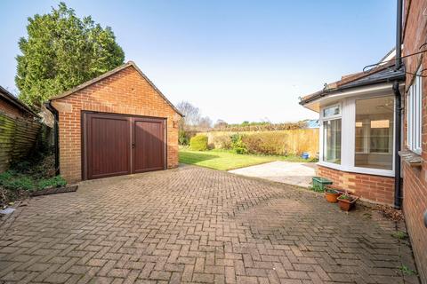 4 bedroom detached house for sale, Oakley Lane, Oakley, Basingstoke, RG23 7JT