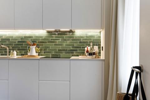 4 bedroom mews to rent, Soapmaker Mews London E15