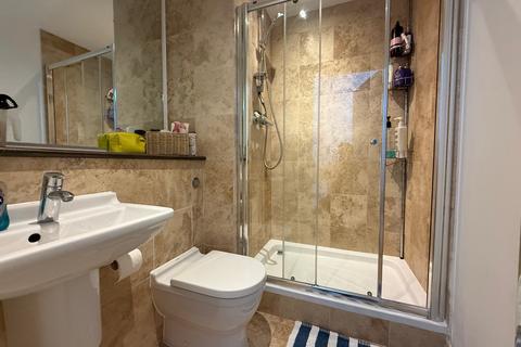 undefined, Princes Parade, Liverpool, L3