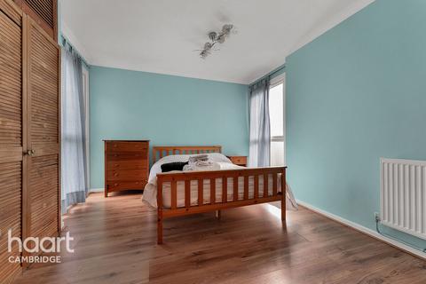 undefined, Moss Bank, Cambridge