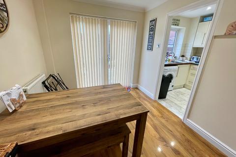 3 bedroom detached house for sale, Hawkfields, Luton, LU2 7NN