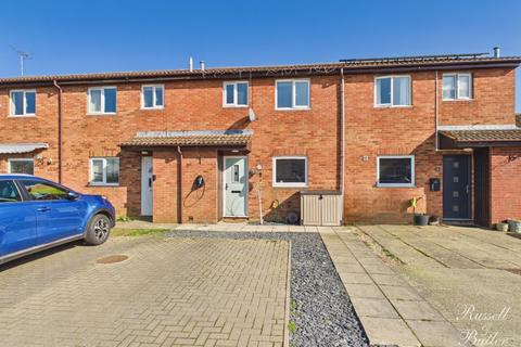3 bedroom terraced house for sale, Springfields Court, Padbury, Buckingham, MK18