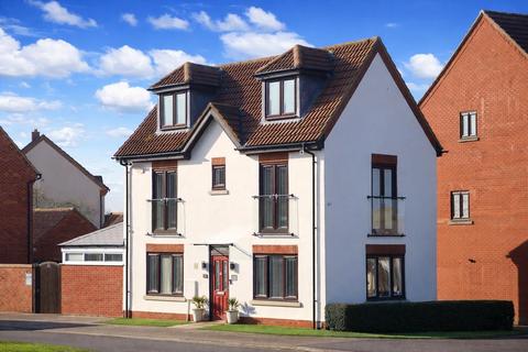 4 bedroom detached house for sale, Edzel Crescent, Milton Keynes MK4