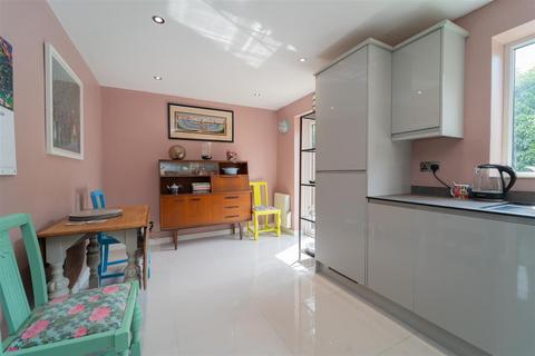 2 bedroom terraced house for sale, Abbotside Close, Whalley Range